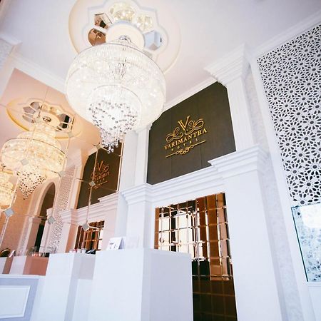 Varimantra Hotel ناخون باتوم المظهر الخارجي الصورة