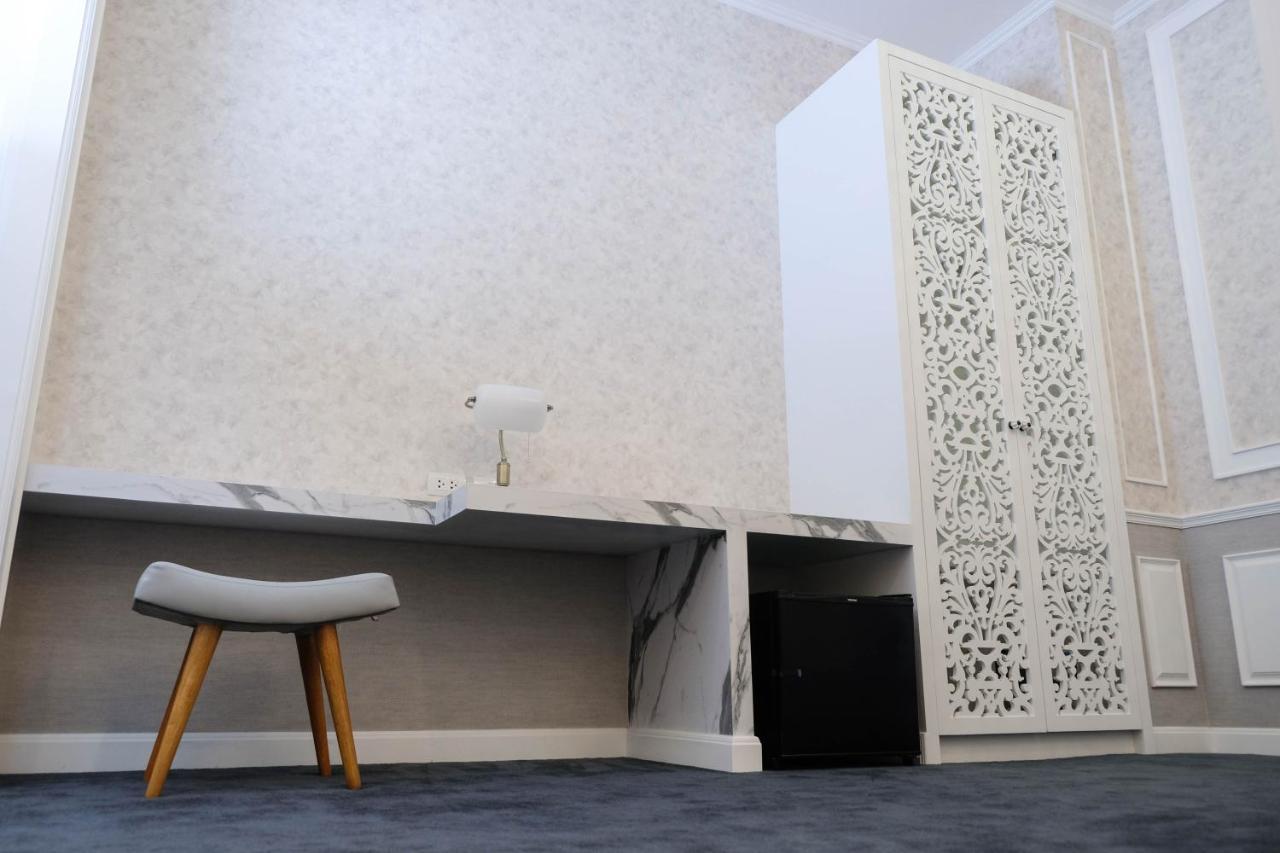 Varimantra Hotel ناخون باتوم المظهر الخارجي الصورة